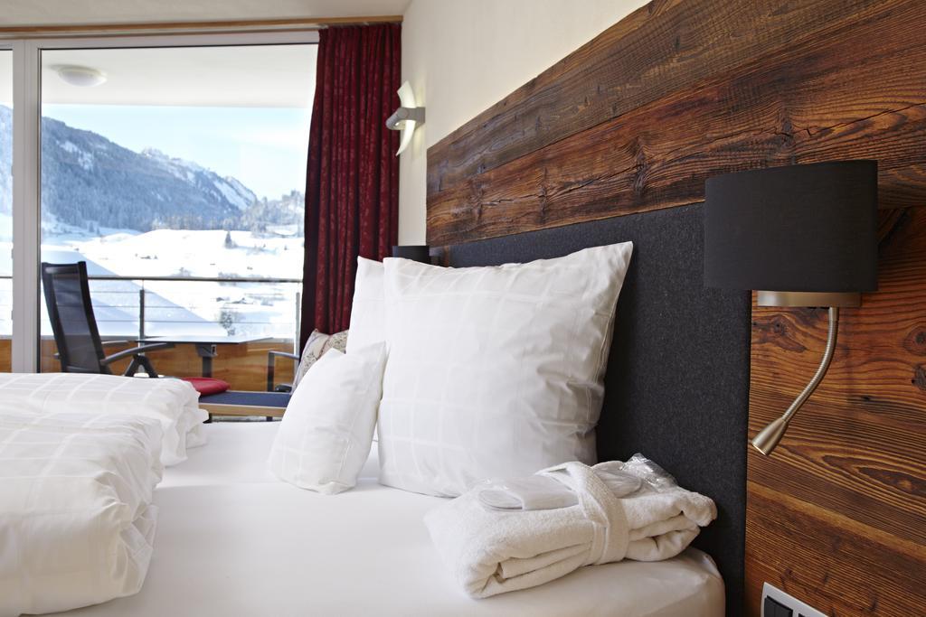 Hotel Garni Oberdorfer Stuben Obermaiselstein Quarto foto