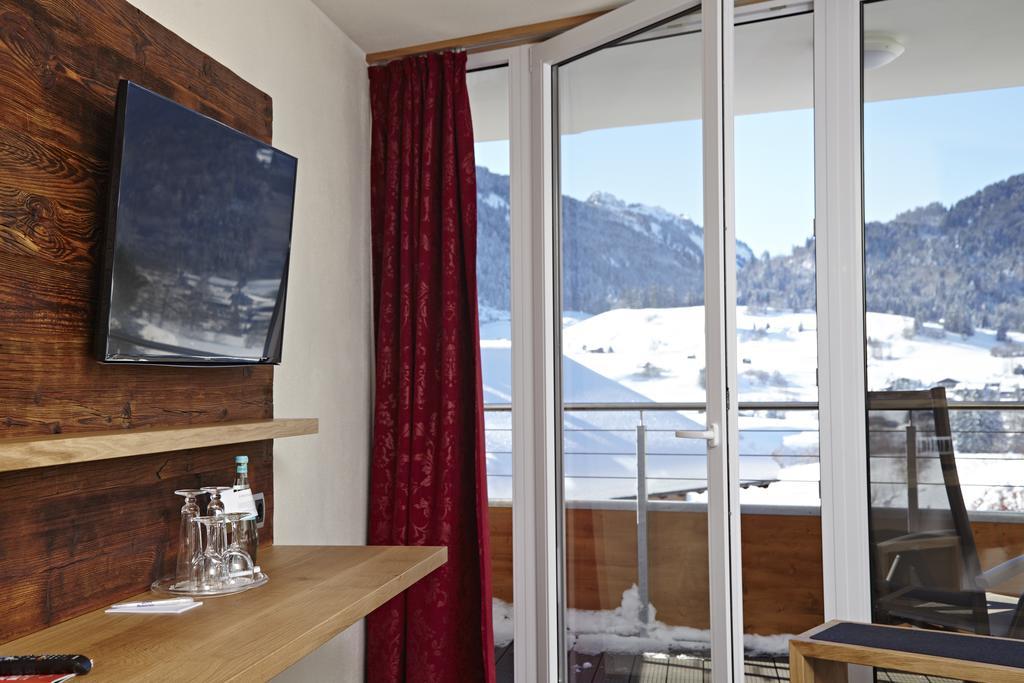 Hotel Garni Oberdorfer Stuben Obermaiselstein Quarto foto